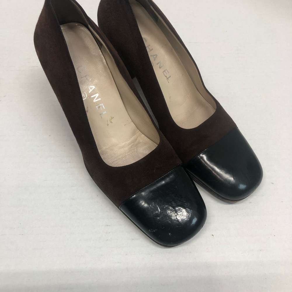 Chanel square cap toe heels, brown/black, GUC - Picture 9 of 13